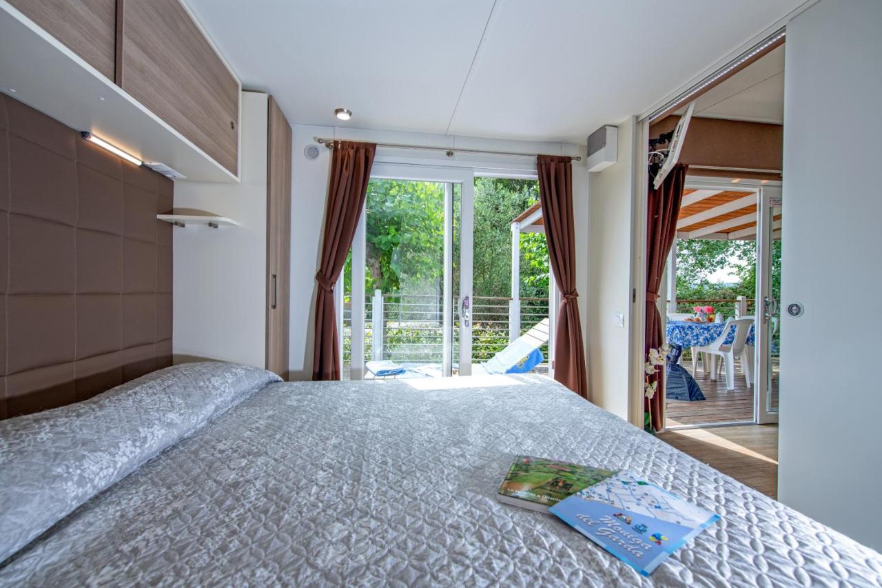 Camping Porto Srl Otel Moniga del Garda Dış mekan fotoğraf