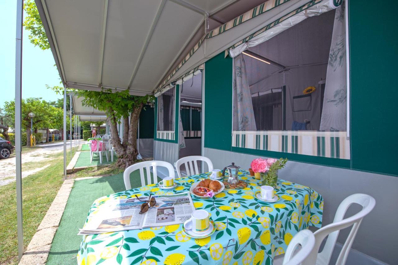 Camping Porto Srl Otel Moniga del Garda Dış mekan fotoğraf