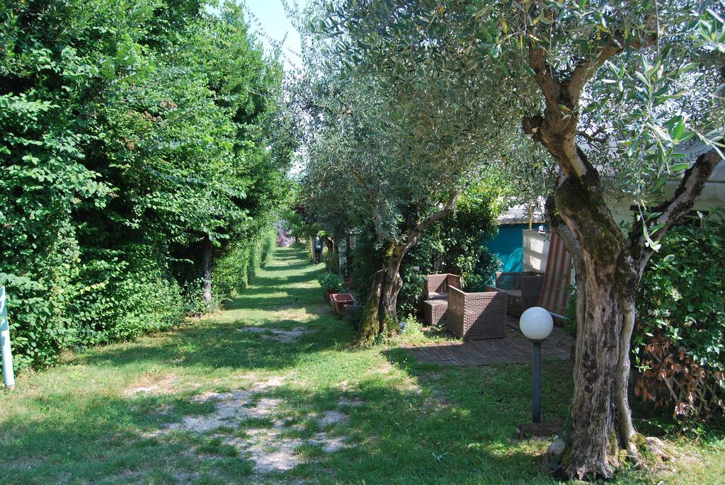 Camping Porto Srl Otel Moniga del Garda Dış mekan fotoğraf