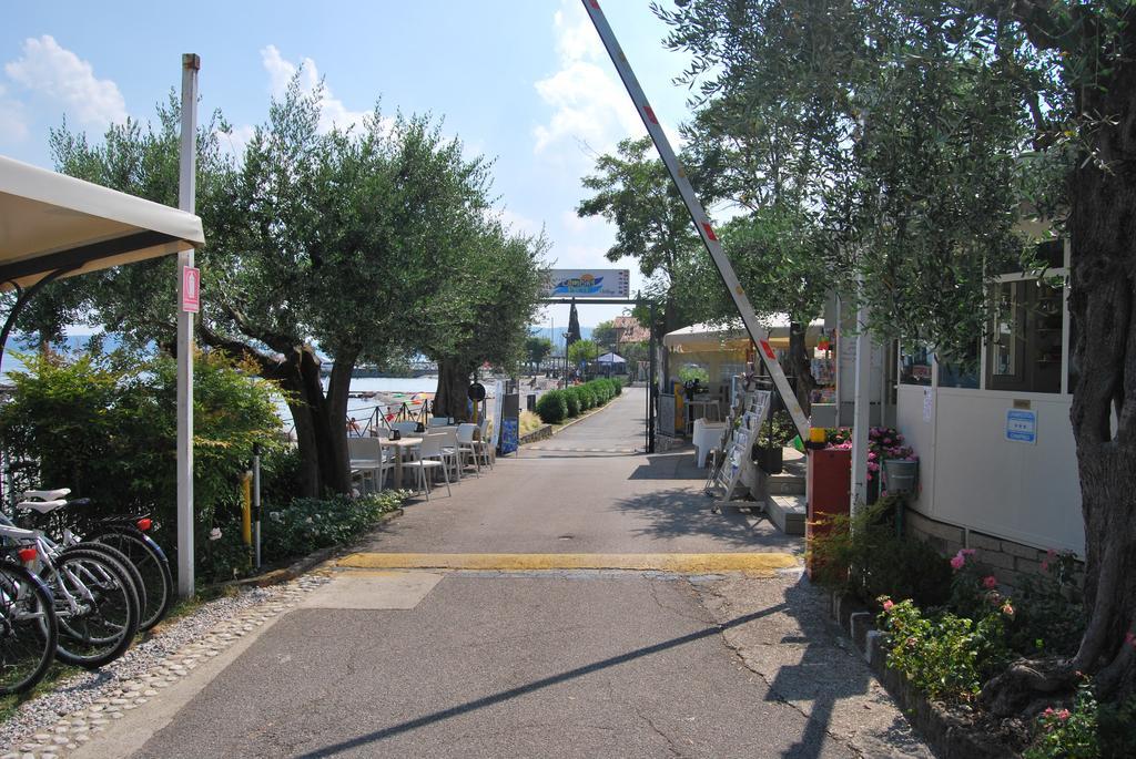 Camping Porto Srl Otel Moniga del Garda Dış mekan fotoğraf