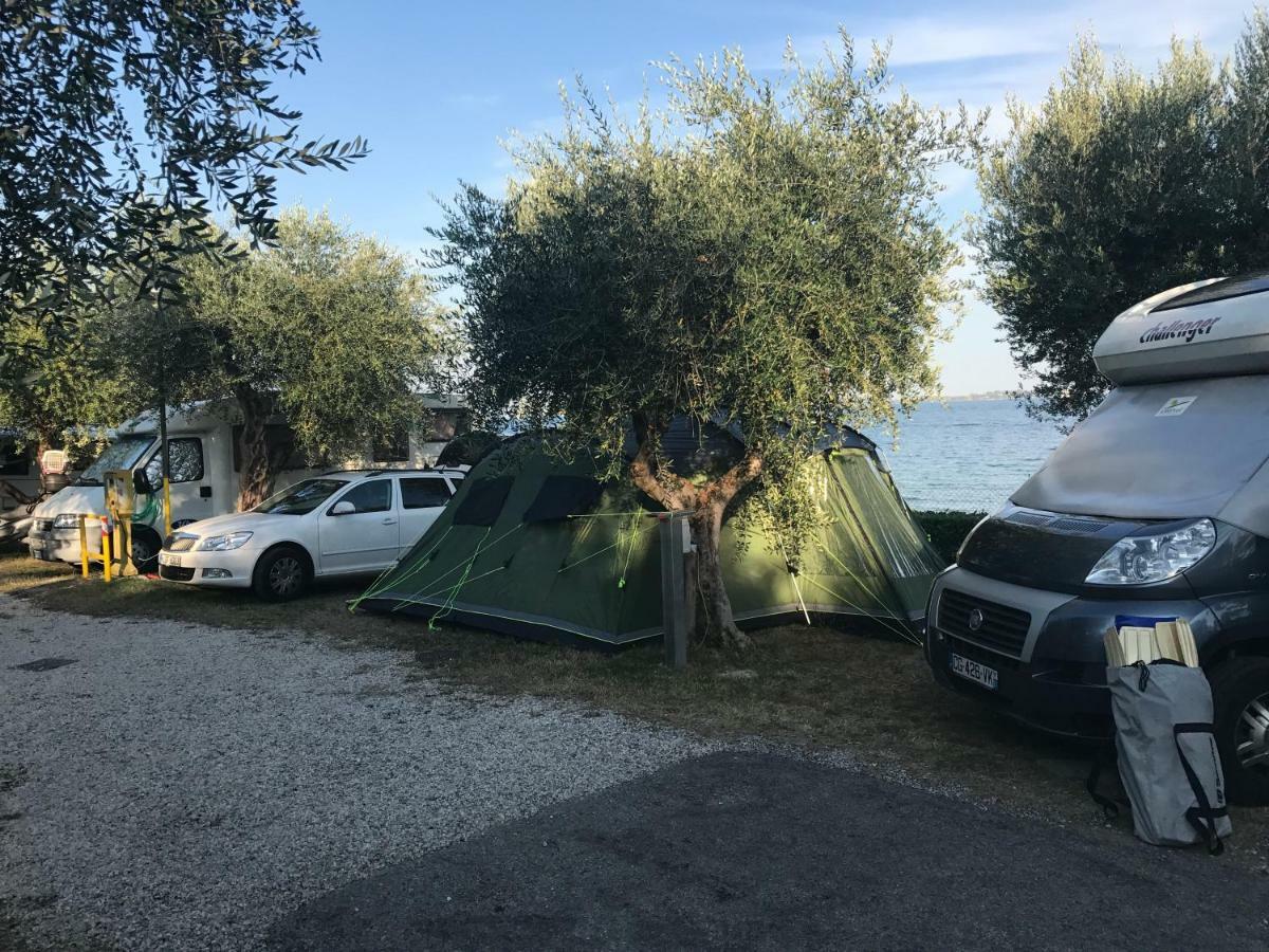 Camping Porto Srl Otel Moniga del Garda Dış mekan fotoğraf